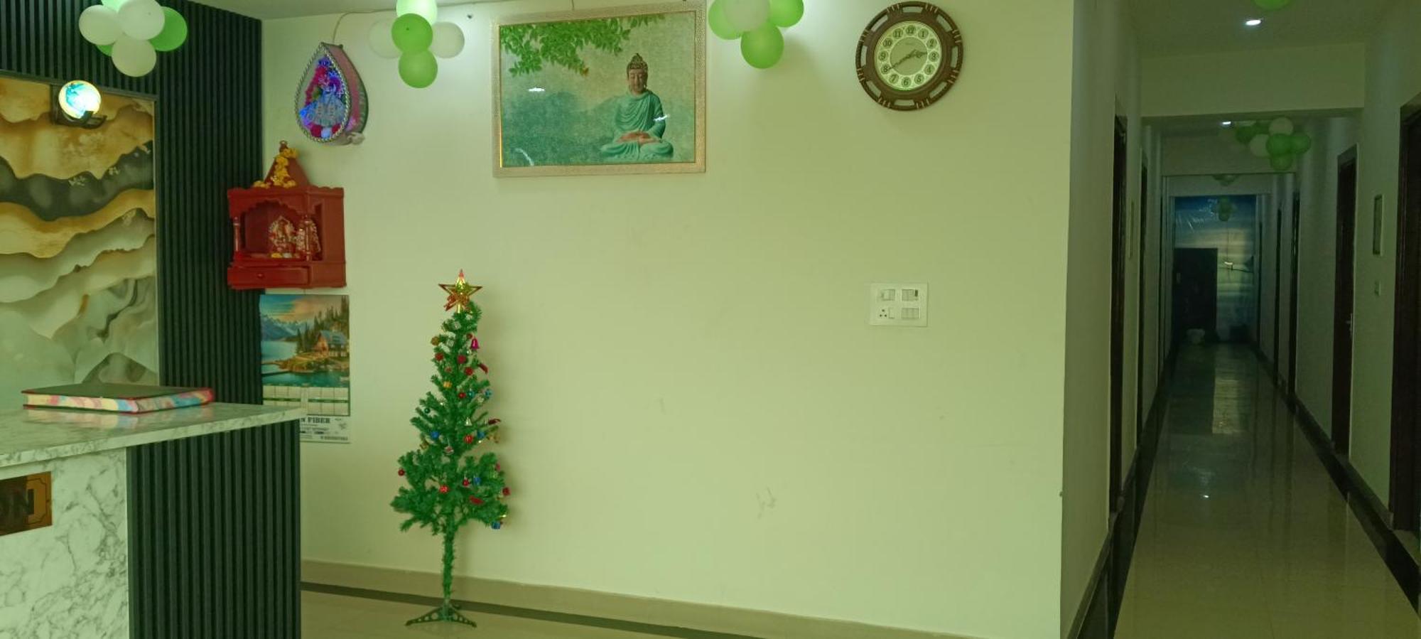 Hotel Blue Heaven Oyotownhouse 가지아바드 외부 사진